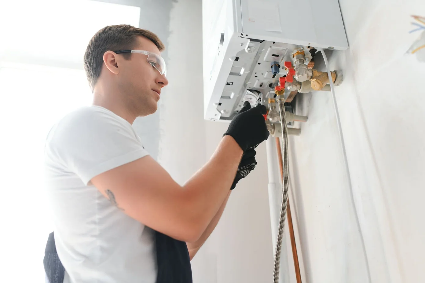 Специалист по системам отопления и газовым котлам Владимир